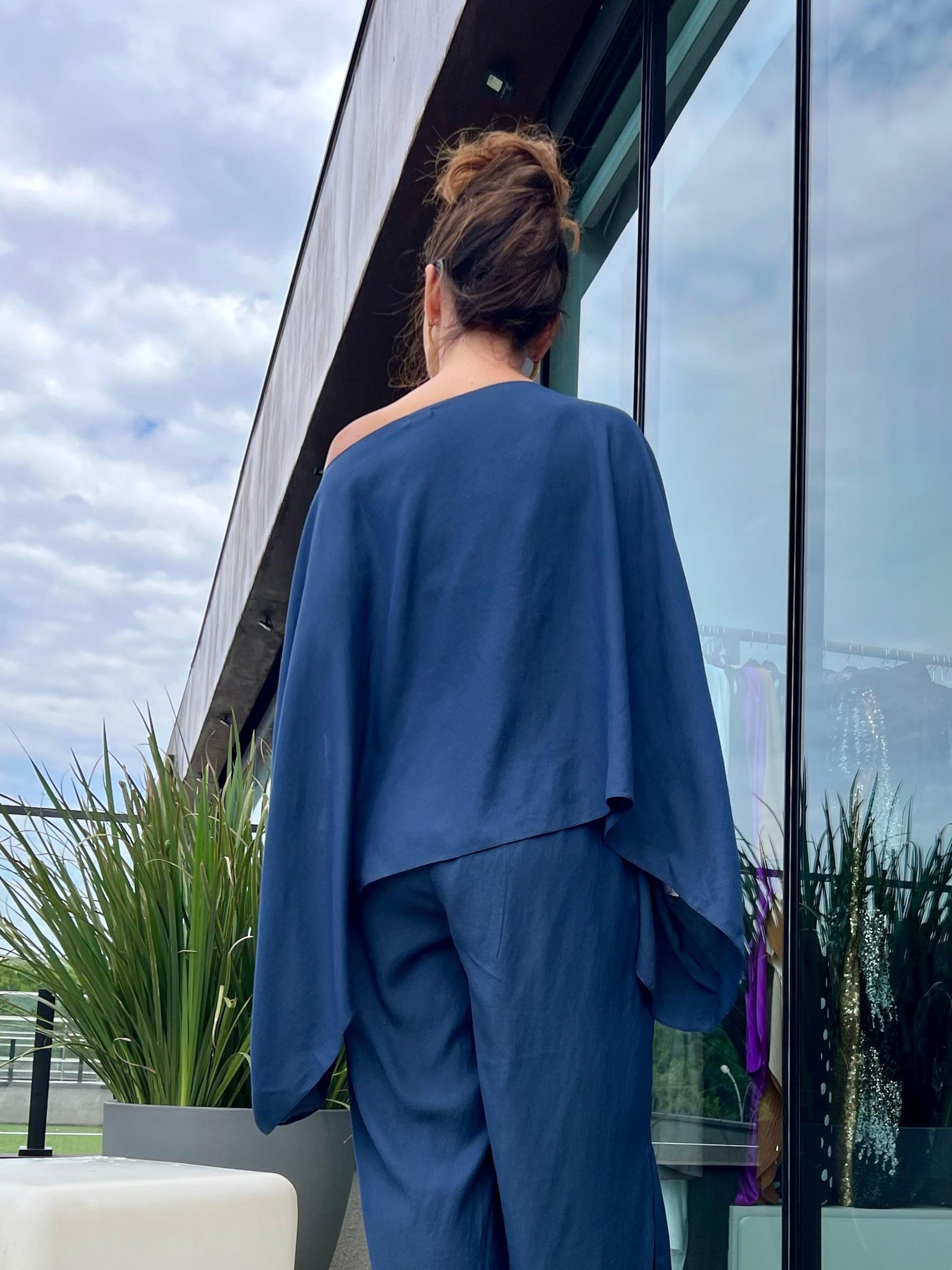 Blusa Ampla Linho Marinho