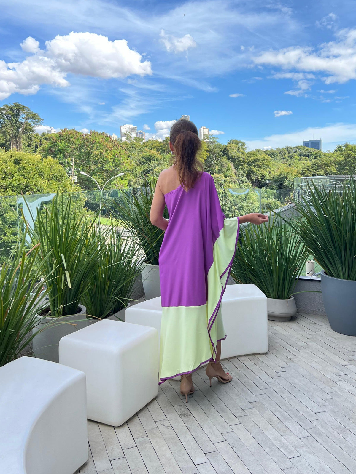 Vestido Lia - Roxo + Manteiga