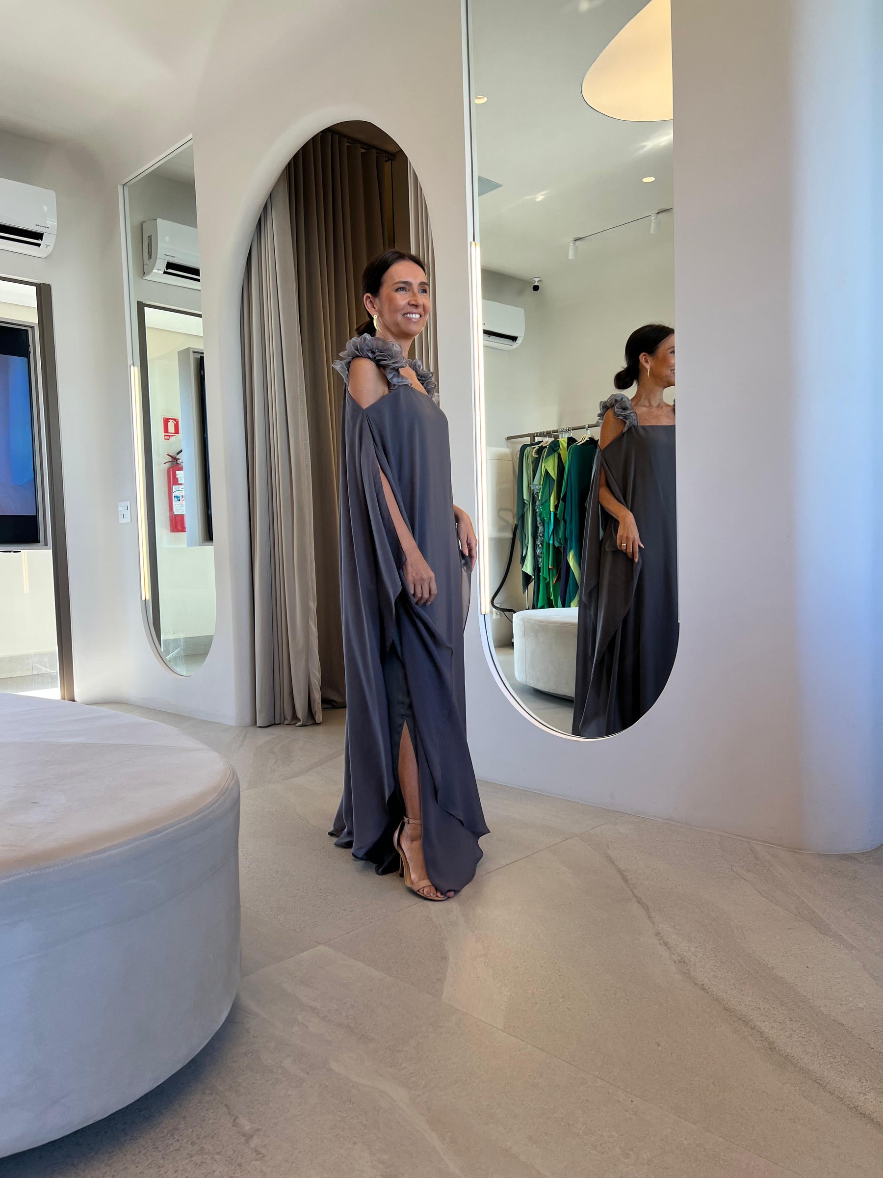 Vestido Raíssa Cinza