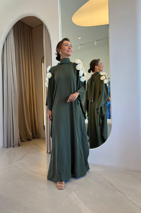 Vestido Emily Verde Musgo + Flores Nude
